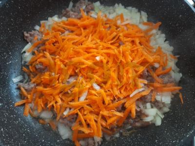 Žirnių, bulvių ir faršo sriuba Žingsnis 9