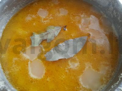 Žirnių, bulvių ir faršo sriuba Žingsnis 10