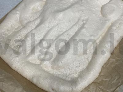 Beze su obuolių džemu Žingsnis 5