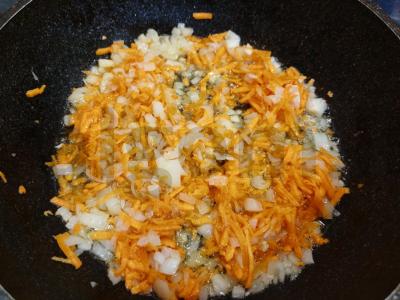 Įdaryti pipirai, kepti po sūriu Žingsnis 3