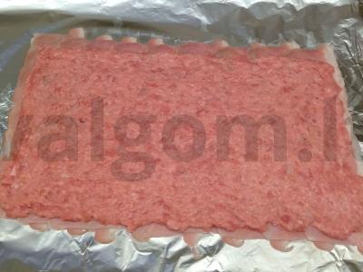 Mėsos ritinys su grybų įdaru Žingsnis 2