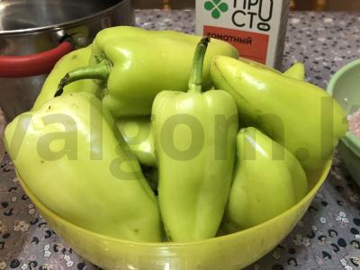 Įdarytos paprikos pomidorų sultyse Žingsnis 3