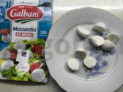 Saldūs kanapė su džiovintomis abrikosais ir mocarela Žingsnis 1