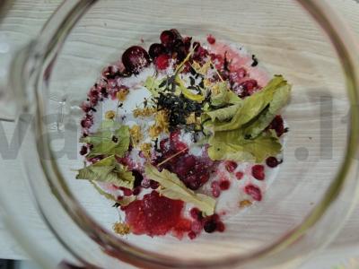 Uogų gėrimas per 30 minučių Žingsnis 3