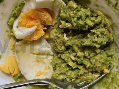 Traškūs tostai su avokadu ir kiaušiniu Žingsnis 3