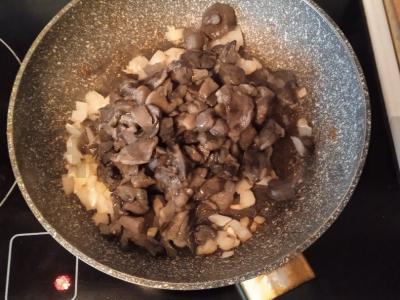 Mėsos zrazai su grybais ir mocarela Žingsnis 2