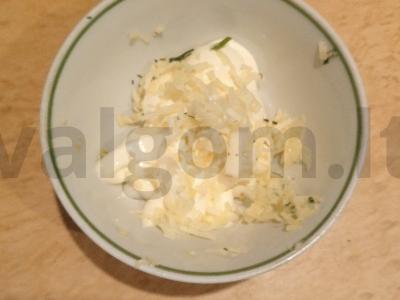 Česnakinis ir žolelių batonėlis Žingsnis 1