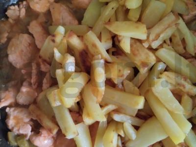 Indėnų troškinys su bulvėmis Žingsnis 7