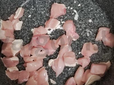 Bulguro plovas su paprikomis ir vištiena Žingsnis 2