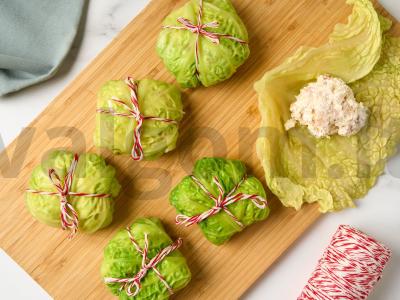 Savojaus kopūstų golubcai su varške ir šonine Žingsnis 4