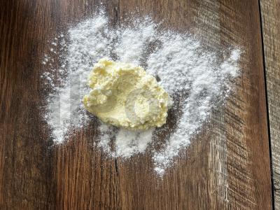 Sūrio pyragėliai iš lieso varškės su braškėmis Žingsnis 4