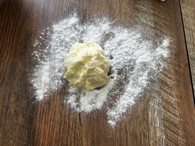 Sūrio pyragėliai iš lieso varškės su braškėmis Žingsnis 6