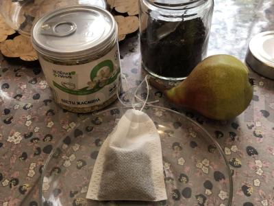 Arbata su jazminais ir kriaušėmis Žingsnis 1