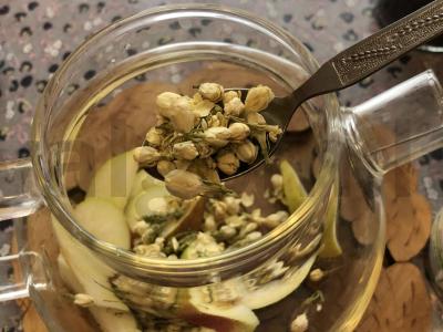 Arbata su jazminais ir kriaušėmis Žingsnis 5