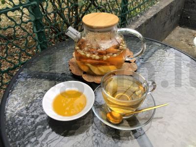 Arbata su jazminais ir kriaušėmis pagrindine nuotrauka