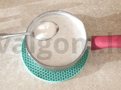 Avižinė košė su pienu, bananais ir obuoliais Žingsnis 4