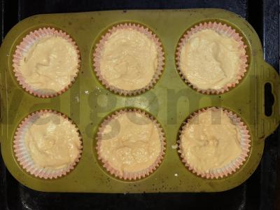 Karameliniai keksiukai „Oro“ Žingsnis 5