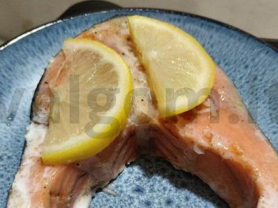 Lašiša, kepta orkaitėje su česnako padažu Žingsnis 6