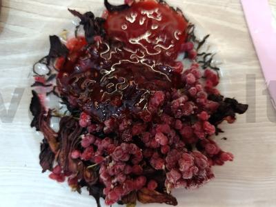 Arbata su avietėmis ir hibisku Žingsnis 3