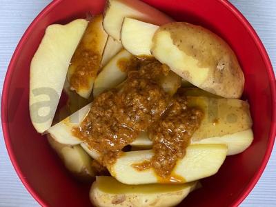 Jauna bulvė, kepta orkaitėje su česnaku Žingsnis 5