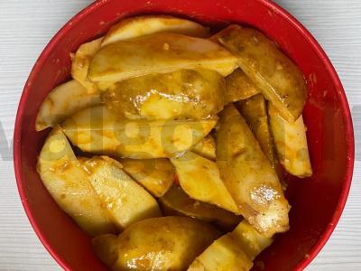 Jauna bulvė, kepta orkaitėje su česnaku Žingsnis 6