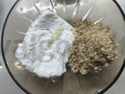 Baklažanų ir cukinijų ritinėliai su varške ir riešutais Žingsnis 3