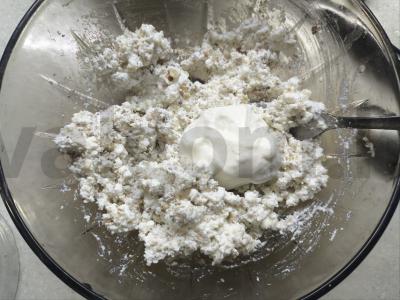 Baklažanų ir cukinijų ritinėliai su varške ir riešutais Žingsnis 4