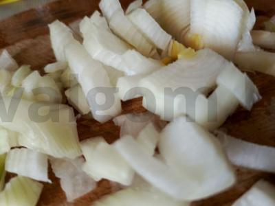 Švelnūs vištienos skrandžiai su vištienos kepenėlėmis Žingsnis 1