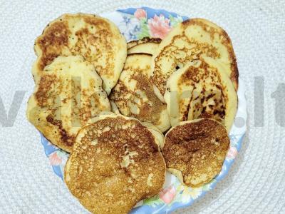 Kukurūzų miltų blynai pagrindine nuotrauka