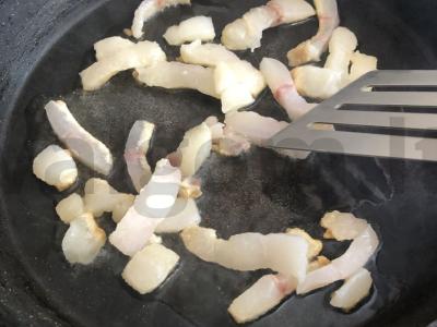 Omletas su šonine ir svogūnais Žingsnis 5