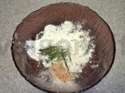 Kiaulienos kotletas su kaimiškais bulvėmis Žingsnis 6