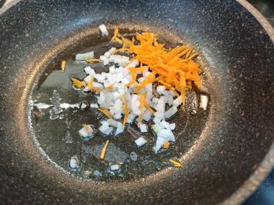 Burokėlių sriuba su kiaulienos šonkauliais Žingsnis 3