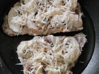 Kiauliena, kepta orkaitėje su pievagrybiais Žingsnis 5