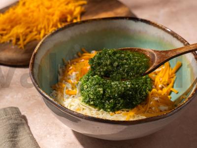 Duona su žolelėmis, česnaku ir sūriu Žingsnis 4