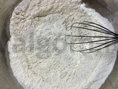 Namų duona su pienu Žingsnis 1