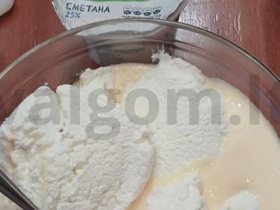 Oro varškėčiai su grietine Žingsnis 2