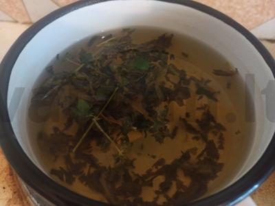 Ivano arbatos nuoviras su mėta ir ramunėlėmis Žingsnis 2