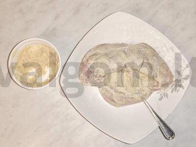 Vištienos krūtinėlės kišenėlė su humusu ir žemės riešutais Žingsnis 5