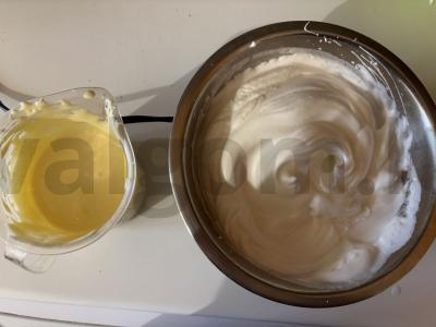 Biskvitinio torto korpusai Žingsnis 4