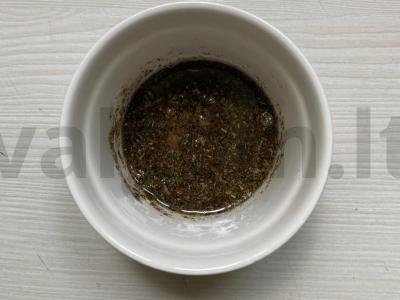 Kepta kiauliena su itališkais prieskoniais Žingsnis 2