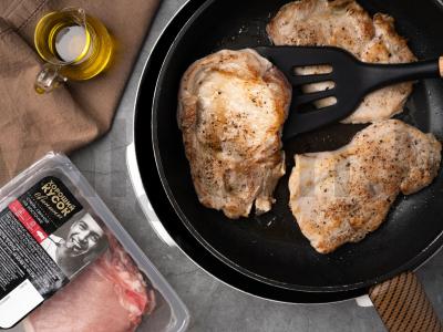 Kiaulienos kepsniai su medumi ir česnaku Žingsnis 3