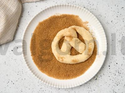 Varškės pretzeliai orkaitėje Žingsnis 7