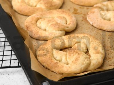 Varškės pretzeliai orkaitėje Žingsnis 8