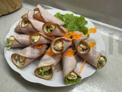 Karpiono ritinėliai su sūriu ir kiaušiniu Žingsnis 4