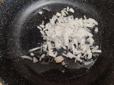 Makaronai su jautienos troškiniu per 30 minučių Žingsnis 1