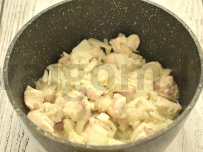 Vištienos krūtinėlės padažas su pomidorų pasta Žingsnis 3