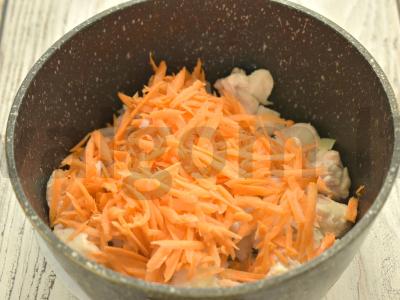 Vištienos krūtinėlės padažas su pomidorų pasta Žingsnis 4