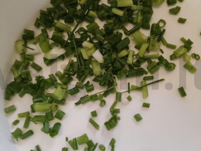 Vinegretas su žirniais ir žaliu svogūnu Žingsnis 1