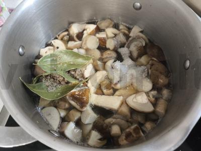 Marinuoti miško grybai Žingsnis 4