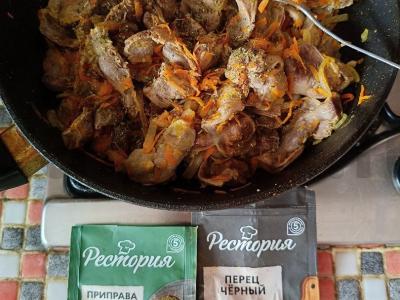 Pšenių košė su troškintomis vištų skrandžiais Žingsnis 6